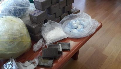 Cocaina, hashish, e marijuana: sequestro da 200mila euro