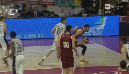 Aquila Basket sconfitta a Venezia in gara 2 per 69-51