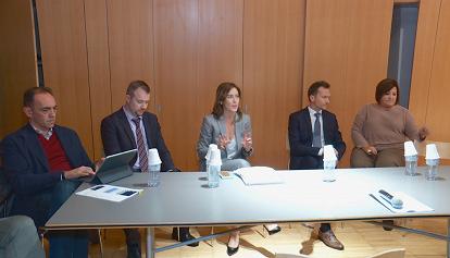 Maria Elena Boschi a Bolzano contro le tasse nella legge di bilancio