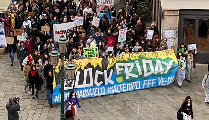 "Block Friday": anche in Veneto il quarto sciopero globale per il clima