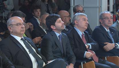 Minister Speranza v Trstu: "Več poguma za investicije v zdravstvo!" 