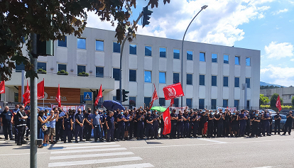 Sicor di Rovereto, lavoratori in sciopero per la terza settimana