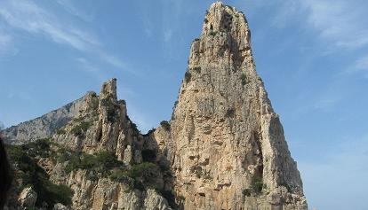 Giovane muore in Sardegna durante un'arrampicata 