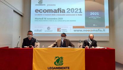 Rapporto Ecomafie 2021, anche nell'anno del Covid sono aumentati i reati ambientali