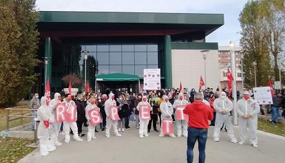Personale sanitario: a Rovigo protesta della Cgil davanti all’ospedale