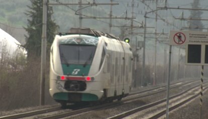 Frana sulla linea Porretta - Pistoia: circolazione treni sospesa