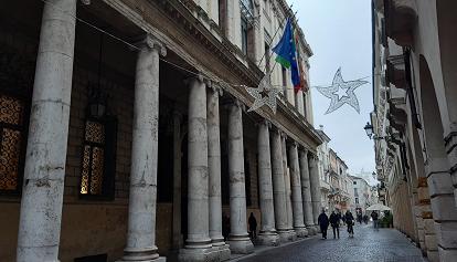 Mercati Natale: a Vicenza arriva l'ordinanza sull'obbligo delle mascherine