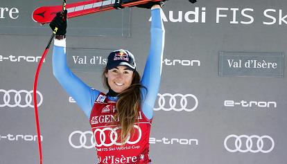 Sci, Sofia Goggia vince anche il SuperG e raddoppia in Val d'Isère