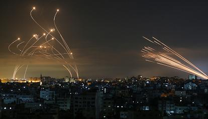 Siria: media, raid israeliani su Damasco e Aleppo