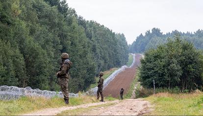La Polonia avvia la costruzione di un muro lungo 186 chilometri al confine con la Bielorussia