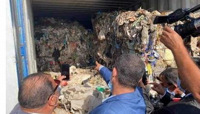 Rifiuti esportati illegalmente, accordo con la Tunisia per riportarli a Napoli