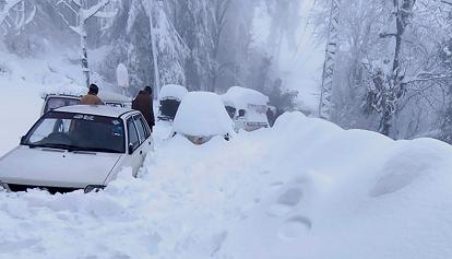 Almeno 44 morti per le bufere di neve in Pakistan