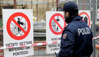 Ferrara: un volo dal quarto piano, operaio di 36 anni muore cadendo da un ponteggio