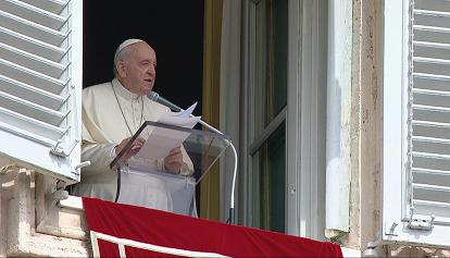 Papa Francesco: "È l’ora di abolire la guerra, prima che lei cancelli l'uomo dalla Storia"