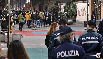 Controlli della polizia: 8 locali sanzionati a Torino 
