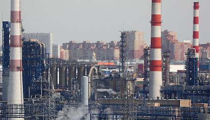 Unione Europea: slitta intesa sul sesto pacchetto di sanzioni a Mosca, il nodo è lo stop al petrolio