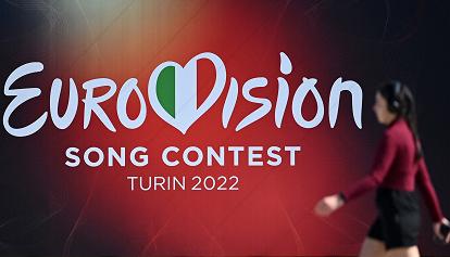 La denuncia delle hostess dell'Eurovision: staff e artisti ci hanno molestate