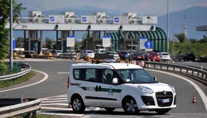 Incidente mortale sull'A4, residenti a Torino le quattro vittime
