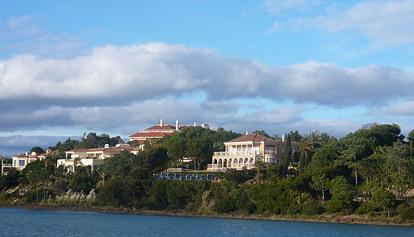 Il Portogallo blocca la vendita della mega villa da 10 milioni di euro di Abramovich