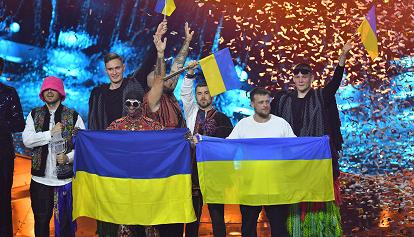 L'Ucraina vince l'Eurovision Song Contest 2022. Mahmood e Blanco sesti
