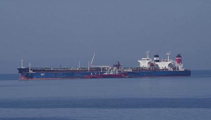 I Pasdaran iraniani sequestrano due navi greche come ritorsione per il blocco di una loro petroliera