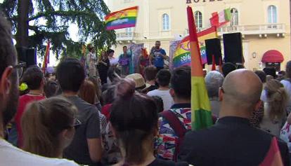Insulti social al Perugia Pride: 9 rinvii a giudizio e una condanna