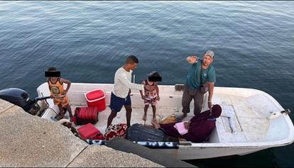 93 migranti trasferiti da Lampedusa a Cagliari. Monsignor Baturi: "Primo atto salvare vite"