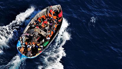 Libano, continuano i tentativi di fuga via mare dal Paese allo stremo: decine trasferiti in Grecia