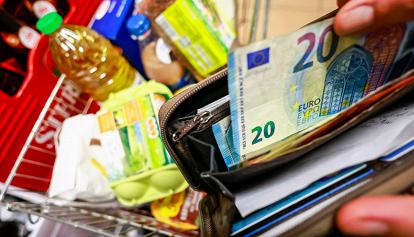 Inflazione: Istat, a giugno schizza all'8%, un livello che non si registrava da 36 anni 