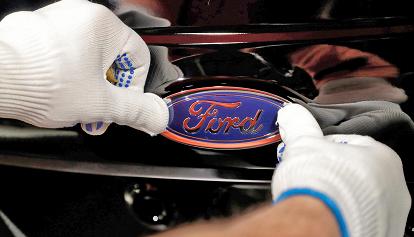 Problemi al motore, Ford richiama 100mila veicoli