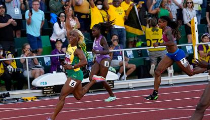 100 donne, la giamaicana Ann Fraser-Pryce ha vinto il suo quinto titolo mondiale dei 100 metri 
