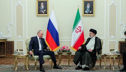 Putin a Teheran per il vertice con Raisi ed Erdogan: Siria e grano al centro dei colloqui