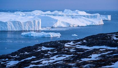Gli iceberg della Groenlandia perdono 6 miliardi di tonnellate di acqua al giorno