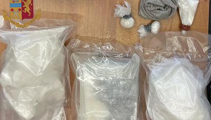 1 chilo di cocaina nascosto in casa, arrestata