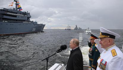 Putin: "La Russia proteggerà i confini marittimi con ogni mezzo"