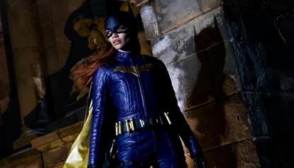 Non vedremo Batgirl: il film è pronto ma Warner Bros lo cancella