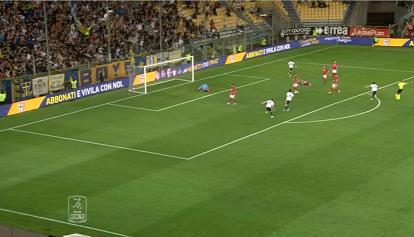 Parma - Bari finisce in parità, 2 a 2