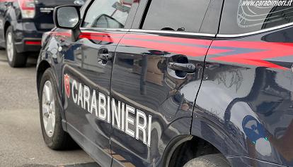 Minorenne muore sotto un treno mentre scappa dai Carabinieri