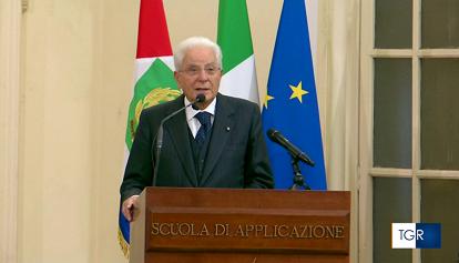 Il presidente Mattarella a Torino: "L'Italia sa badare a se stessa"
