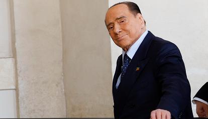 Silvio Berlusconi ricoverato al San Raffele di Milano per dei controlli