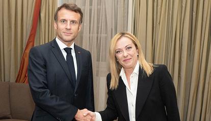 Macron dopo incontro con Meloni: "Paesi vicini, popoli amici"