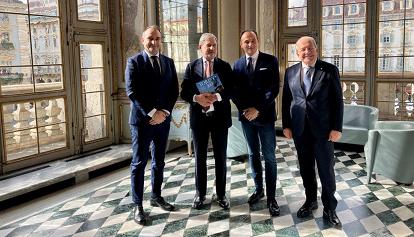 Commissario Ue al bilancio Johannes Hahn in visita privata a Torino 