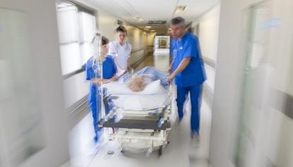 Due infermieri aggrediti al pronto soccorso di Chivasso
