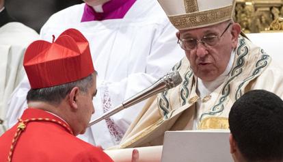 Cardinale Becciu: "Ho incontrato il Papa, mi ha incoraggiato"