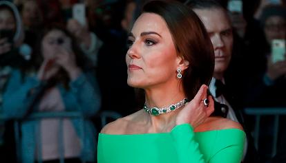 Stati Uniti: la principessa Kate sembra un'attrice di Hollywood con l'abito a noleggio