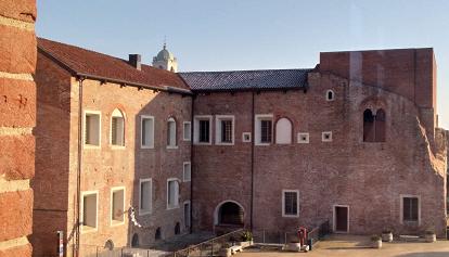 Novara, il Circolo dei lettori anche al Castello