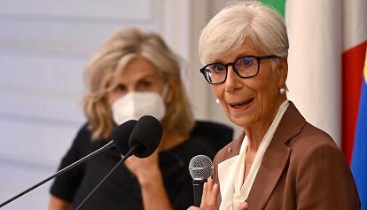 Silvana Sciarra presidente della Consulta: "Ho i capelli bianchi, i colleghi premiano l'anzianità"