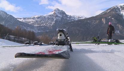 E' tornata la neve in alta quota, fiocchi a Bardonecchia e Limone Piemonte e Sauze d'Oulx