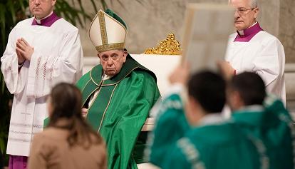Papa Francesco: "Gesù è sempre in cammino verso gli altri"
