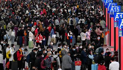 La Cina riparte prima del Capodanno lunare: milioni di persone in viaggio